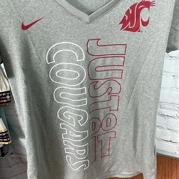 Nike WSU Cougars dri-fit shirt size medium EUC - Picture 2 of 5
